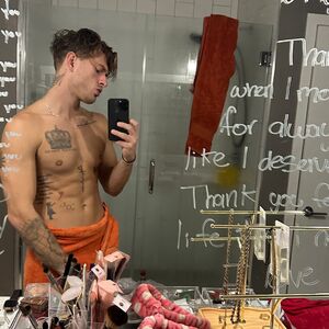 esteban.https Nude